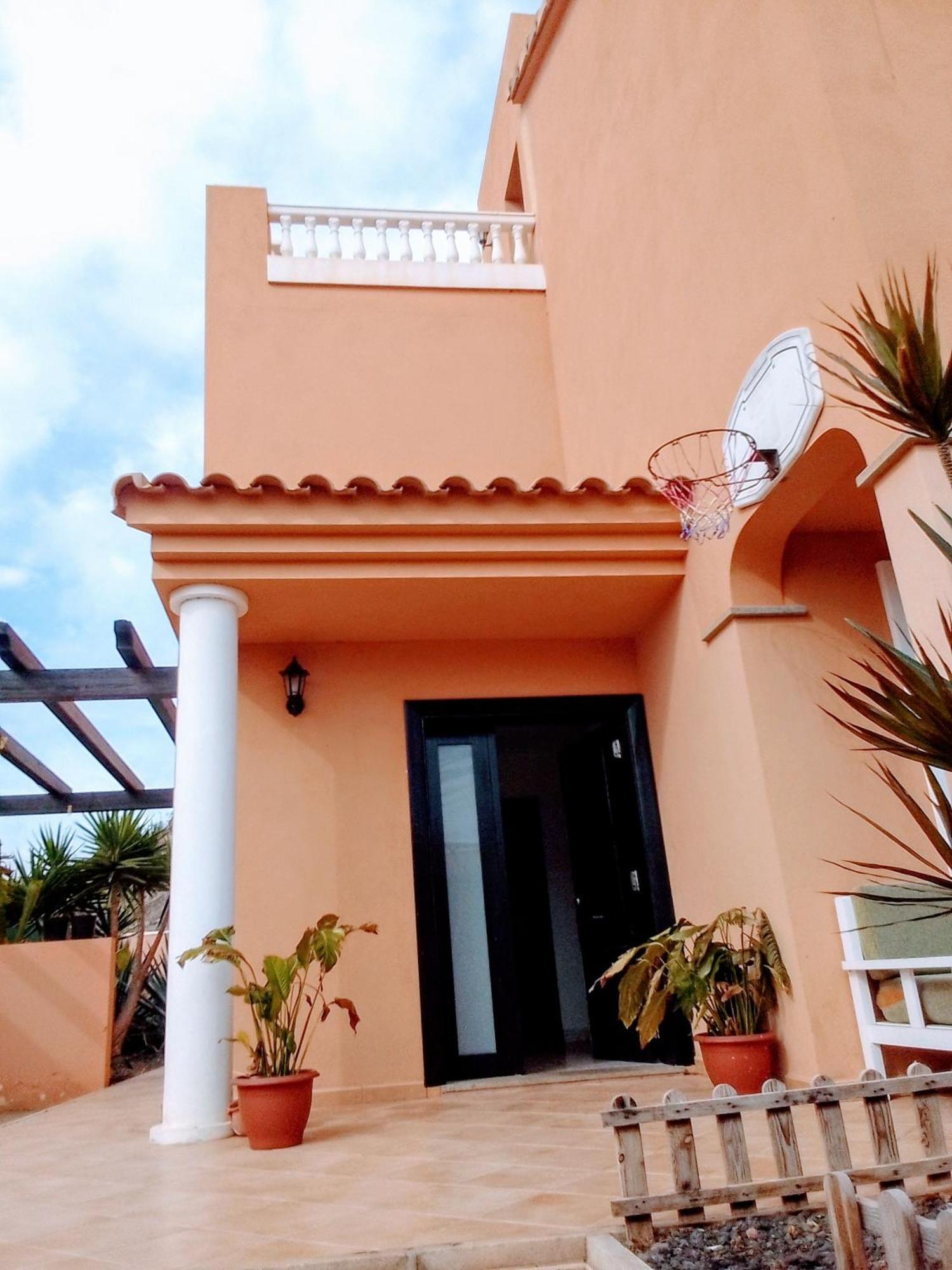 A Casa Di Ilaria Vandrarhem Corralejo Exteriör bild