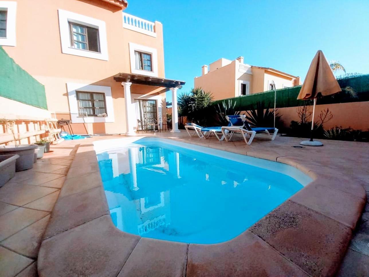 A Casa Di Ilaria Vandrarhem Corralejo Exteriör bild